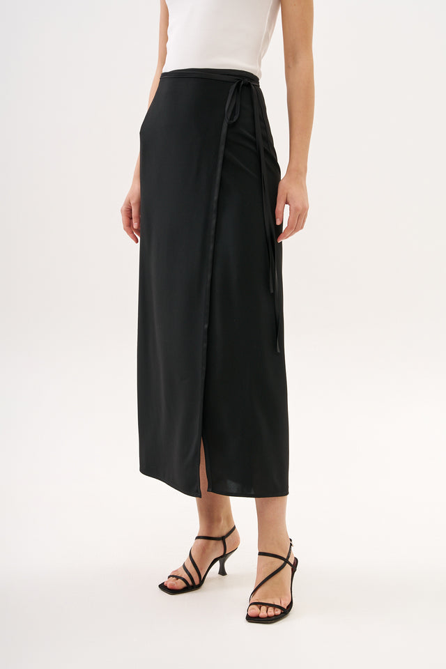 Mili Wrap Skirt Black