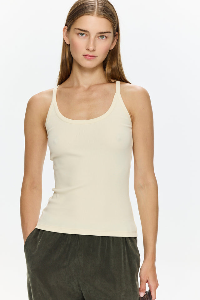 Pre-order: Lin Scop-neck Top Butter Yellow