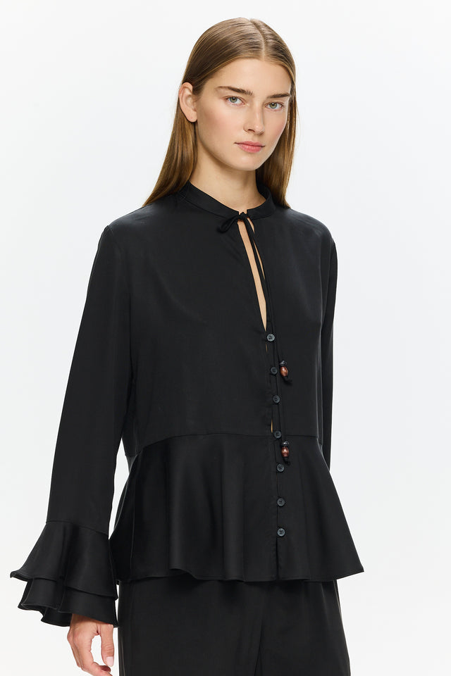 Pre-order: Charlotte Blouse Tencel Black
