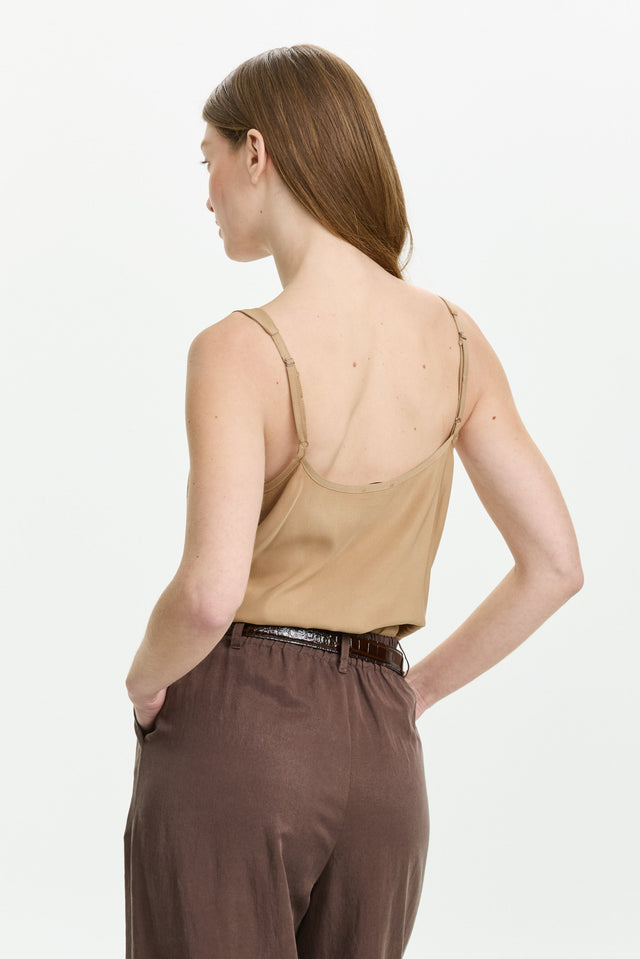 Erin Top Cupro Beige