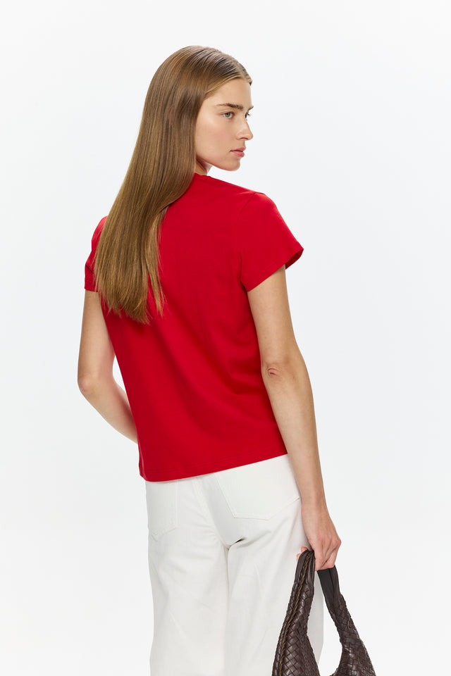 Tres Fitted T Red