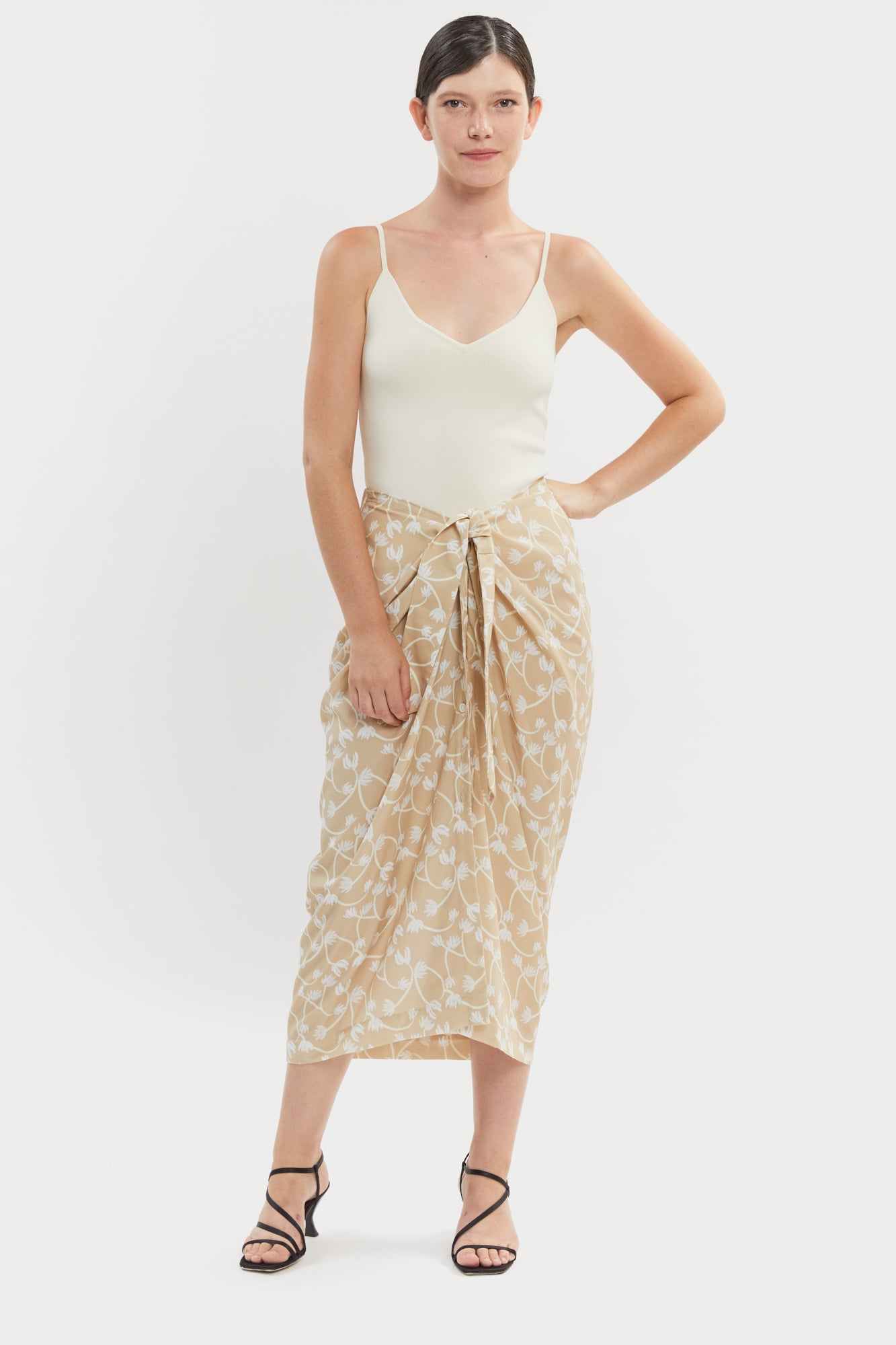 Beige shop floral skirt